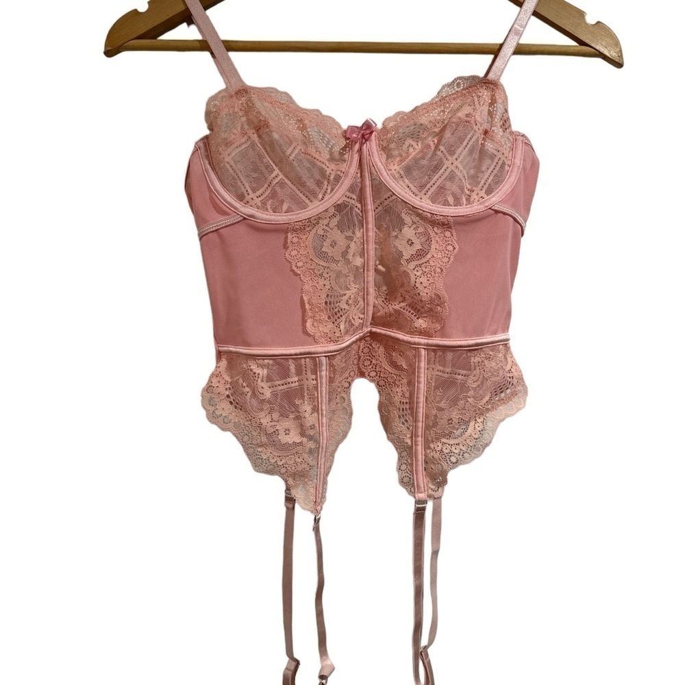 Pink lingerie lace‎ garter straps NeW small